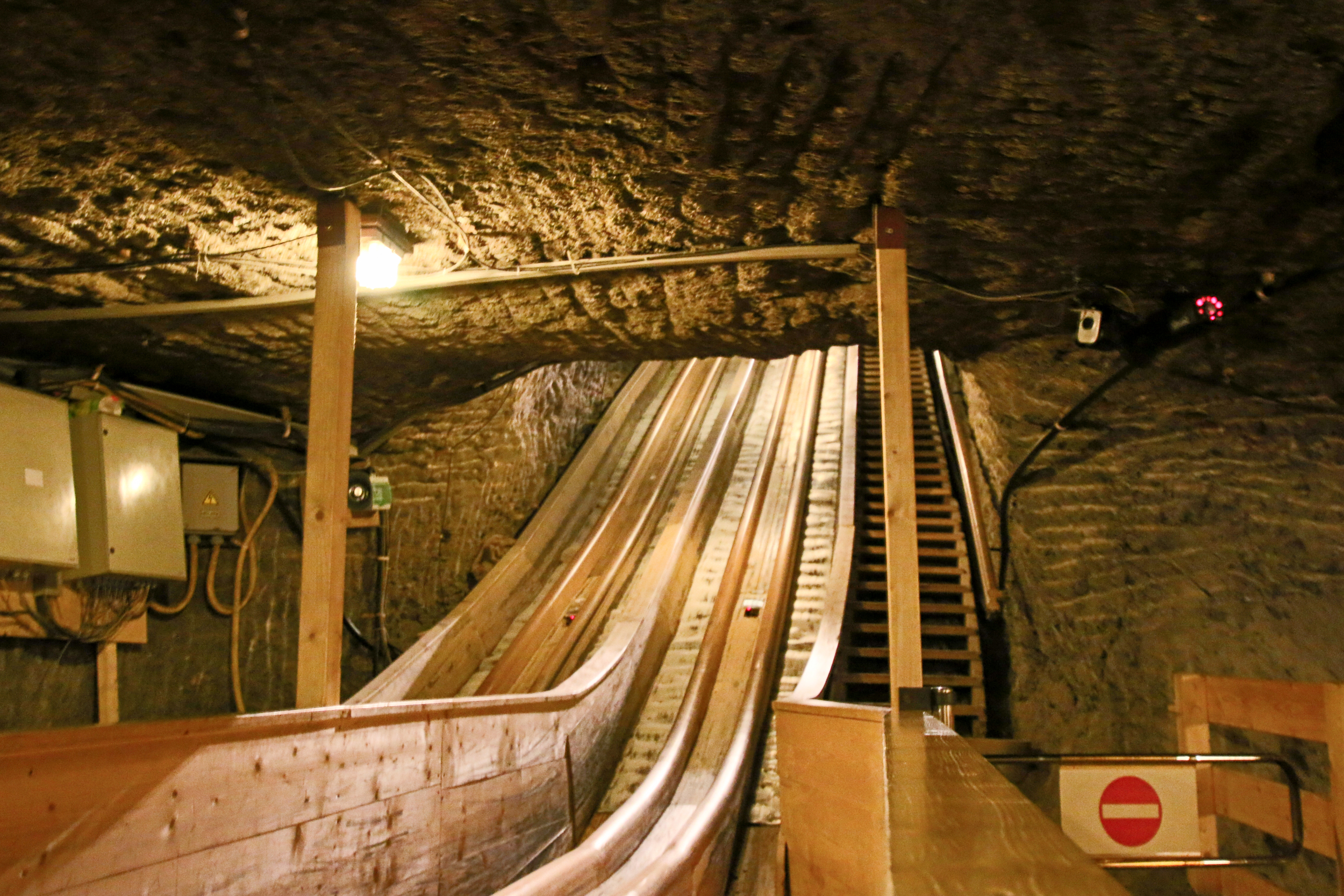 יום 4: מכרה מלח Hallein + קניון Europark